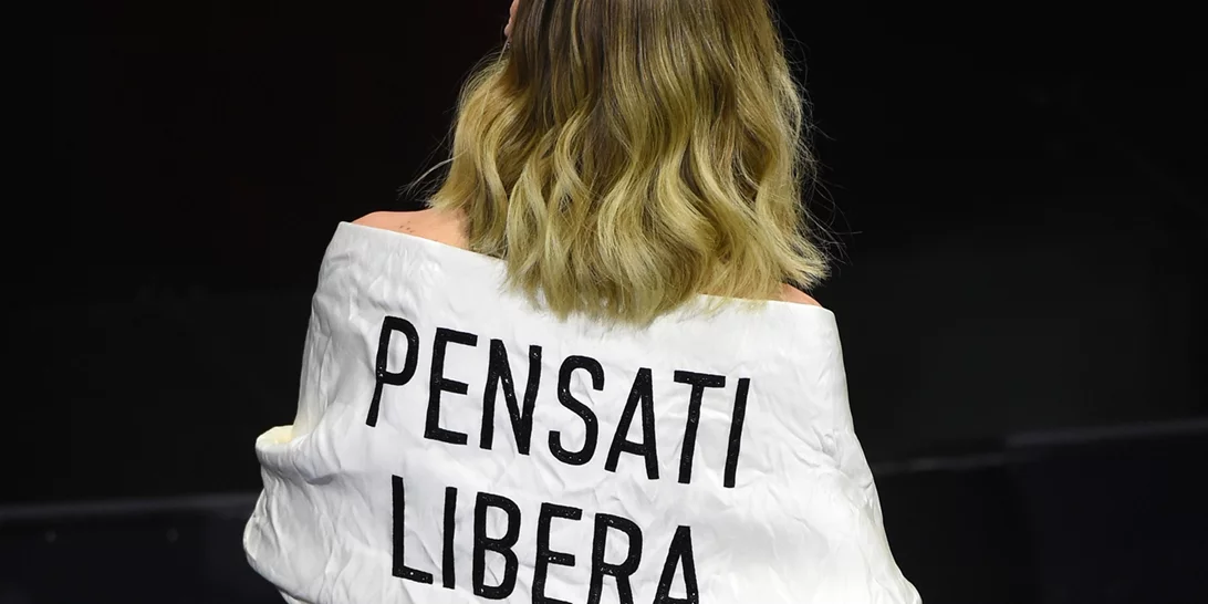 Γυναικεία ενδυνάμωση | Το δυνατό μανιφέστο της Chiara Ferragni και του οίκου Dior στο Sanremo