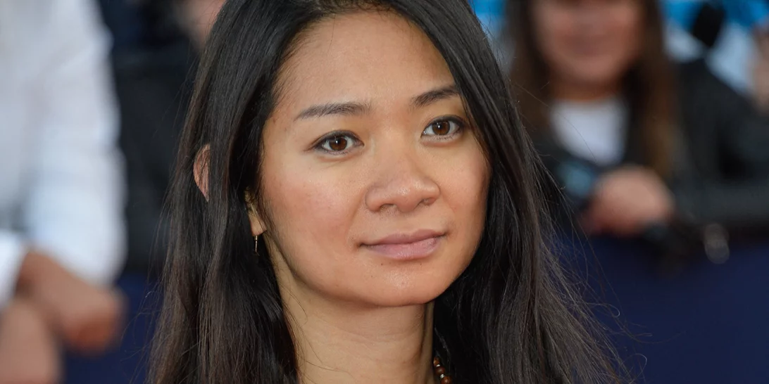 Η Chloe Zhao γράφει ιστορία στις Χρυσές Σφαίρες