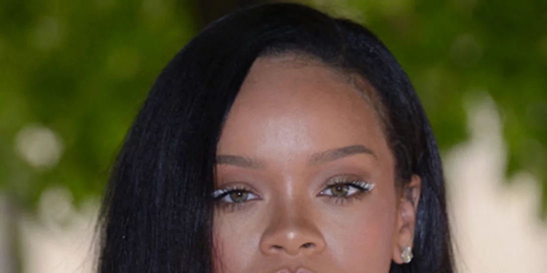 White eyeliner | Το beauty hack για πιο ξεκούραστο βλέμμα