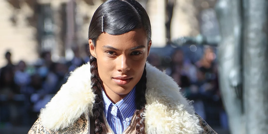 "I'm cold" makeup look | Η τάση μακιγιάζ που έχει γίνει viral χαρίζει ακαταμάχητη λάμψη και φρεσκάδα στο πρόσωπο