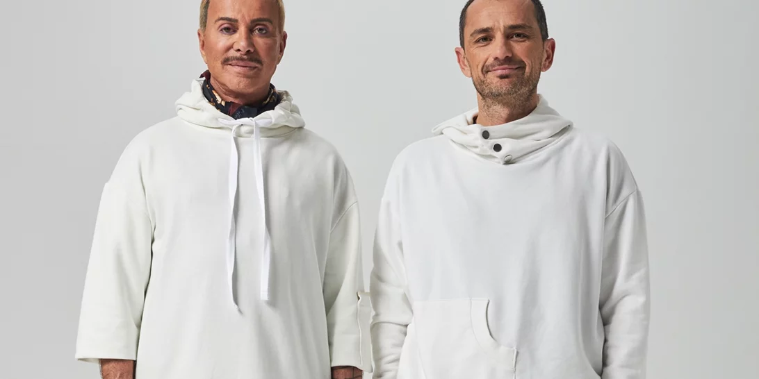 Ο Λάκης Γαβαλάς σχεδιάζει για το Metaverse | Το digital wearable που θα σε περάσει στην εικονική πραγματικότητα με στιλ