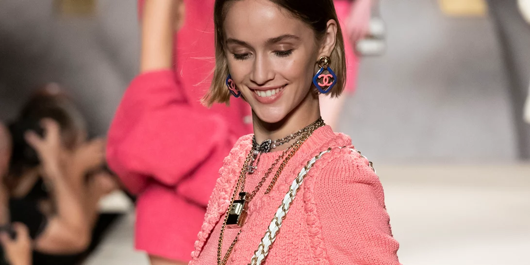 Το μικρό μυστικό μακιγιάζ που θα σε κάνει να δείχνεις πιο φρέσκια και ξεκούραστη από ποτέ