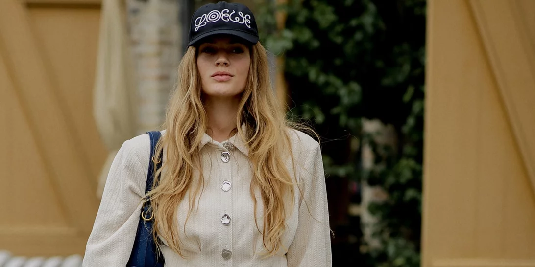 Το χτένισμα που λατρεύουν όλες οι Σκανδιναβές τώρα αναδεικνύει τέλεια τα λεπτά μαλλιά