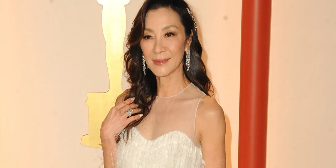 Michelle Yeoh |  "Μην επιτρέπετε να σας βάζει κανένας σε κουτάκια"