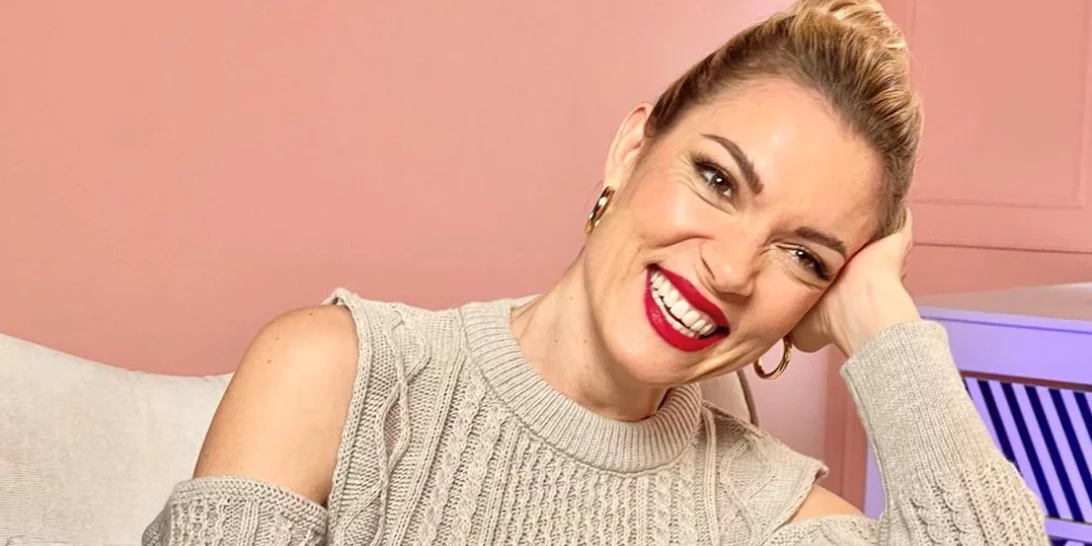 Η Βίκυ Καγιά δείχνει τις ρυτίδες της σε μία φωτογραφία χωρίς ίχνος μακιγιάζ και φίλτρα