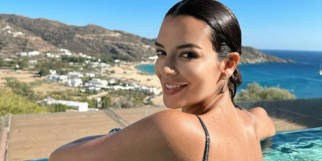 Νικολέττα Ράλλη | Το αγαπημένο της καλοκαιρινό άρωμα μυρίζει σαν διακοπές στη Μεσόγειο