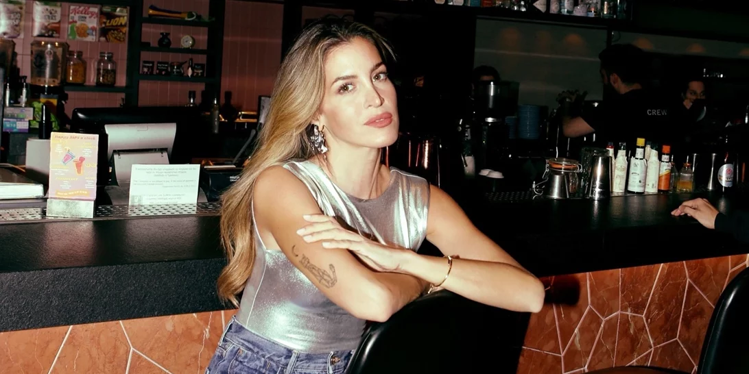 10 Ελληνίδες influencers προτείνουν τα πιο όμορφα γιορτινά μανικιούρ