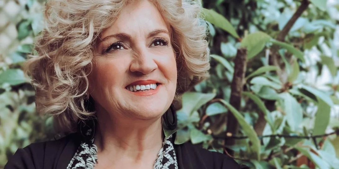 Η Φαίδρα Νταϊόγλου πιο εντυπωσιακή και όμορφη από ποτέ | H σπάνια δημόσια εμφάνιση με τη μητέρα της, Υρώ Μανέ