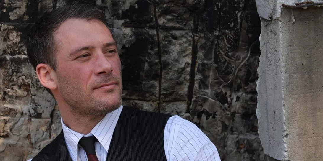 Αντίνοος Αλμπάνης | "Πληρώνω κάθε εβδομάδα τον ψυχίατρό μου για να μη θυμώνω"