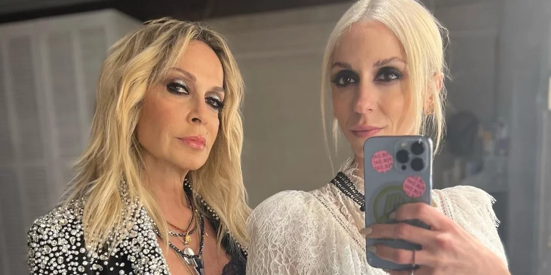 Κυριολεκτικά αγνώριστες | Η Άννα Βίσση ποζάρει με τη 10χρονη Σοφία Καρβέλα το 1993