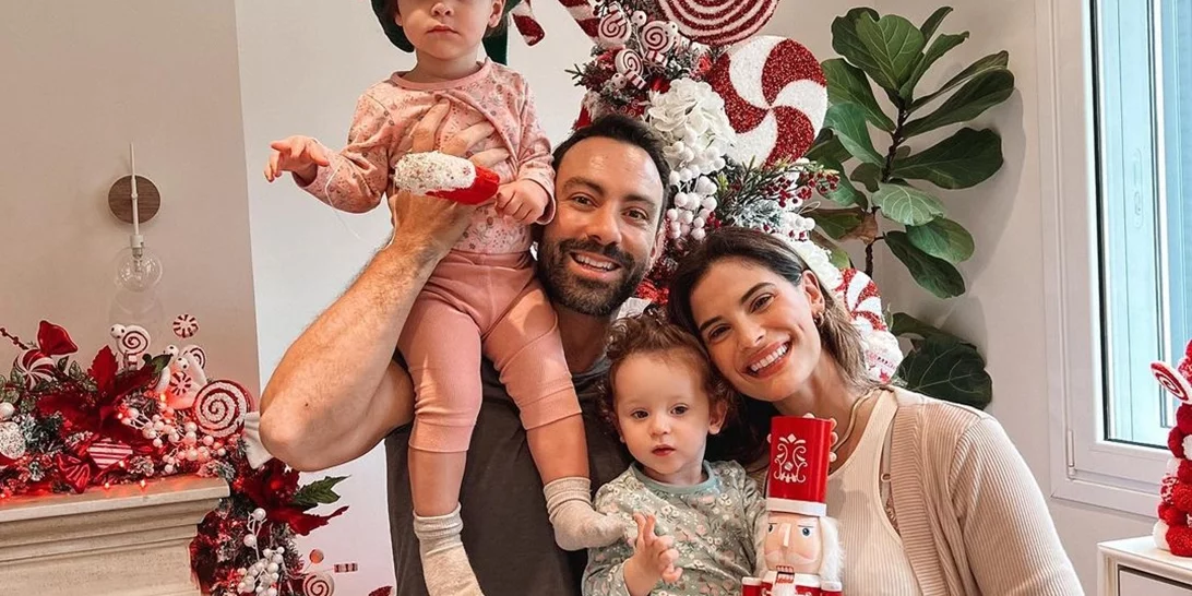 Ετοιμάζεσαι να στολίσεις για Χριστούγεννα; Πάρε ιδέες από 10 αγαπημένους Έλληνες celebrities