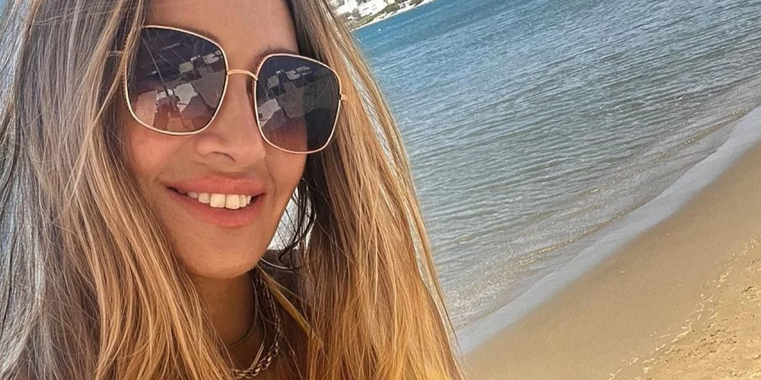 Ελένη Πετρουλάκη | Για φαγητό με τις κόρες της - Δείτε τα εντυπωσιακά, καλοκαιρινά ντυσίματα των κοριτσιών