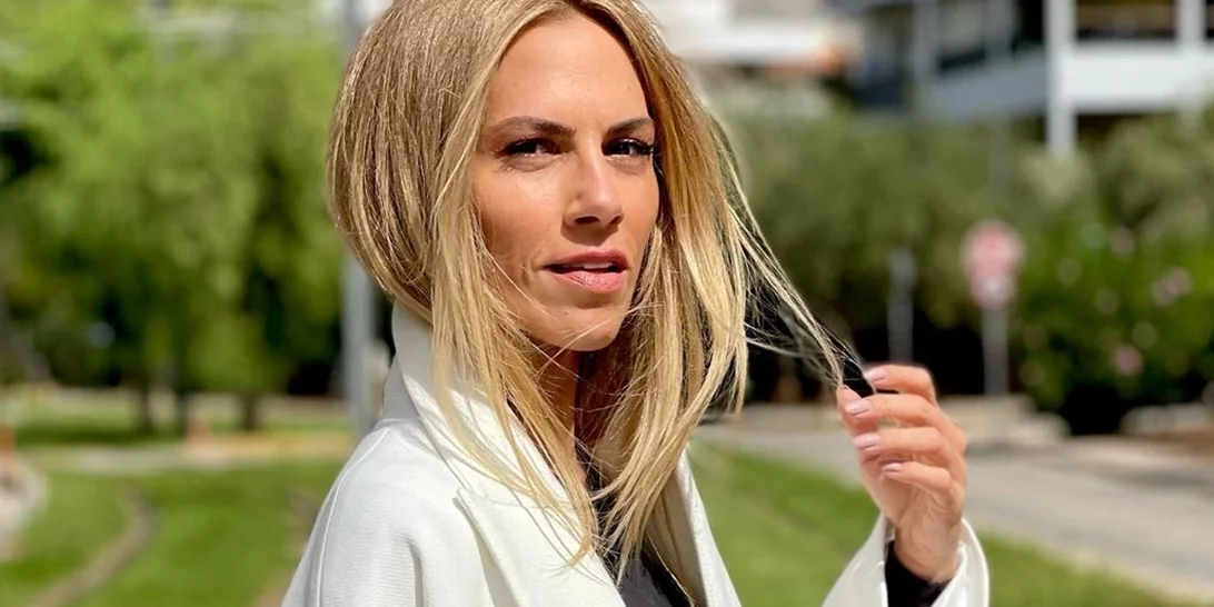 Τέλος τα μακριά μαλλιά για την Ντορέττα Παπαδημητρίου | Το κομψό μακρύ καρέ που μας ενθουσίασε