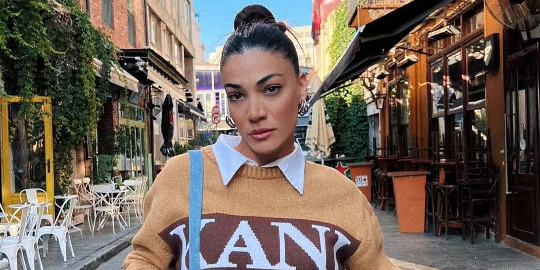 Ήβη Αδάμου | Σε Κυριακάτικη βόλτα χέρι χέρι με την κόρη της, Ανατολή - Νεφέλη Κουϊνέλη