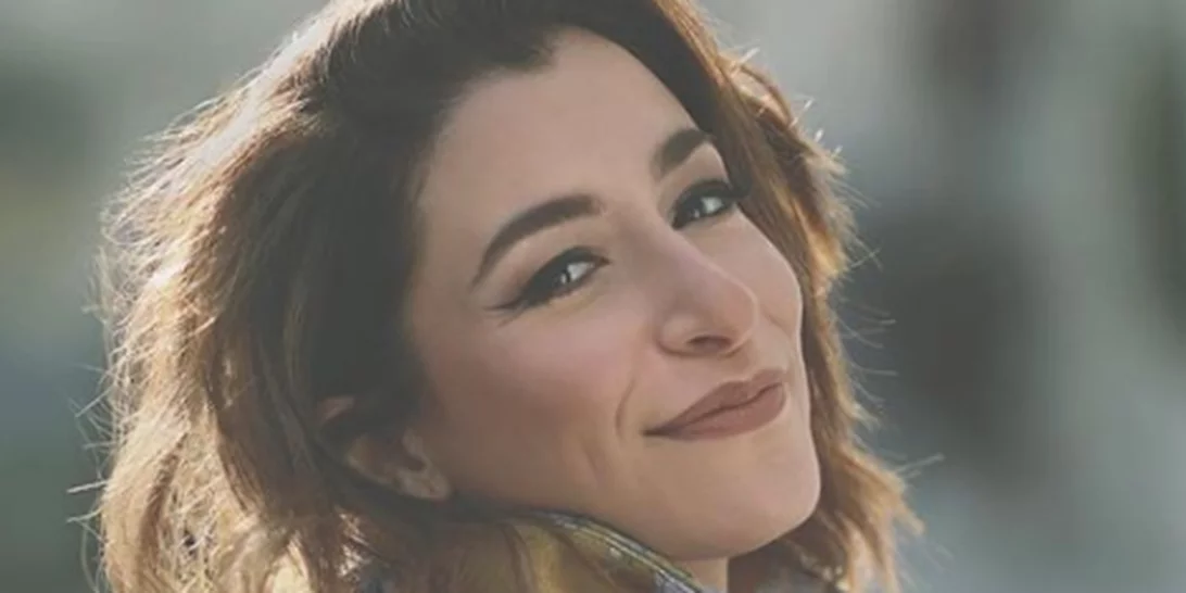 Celebrity News | H "άπλυτη" Μαρίζα Ρίζου, το παράπονο της Ανδρομάχης και η επιστροφή της Μπακοδήμου στην τηλεόραση