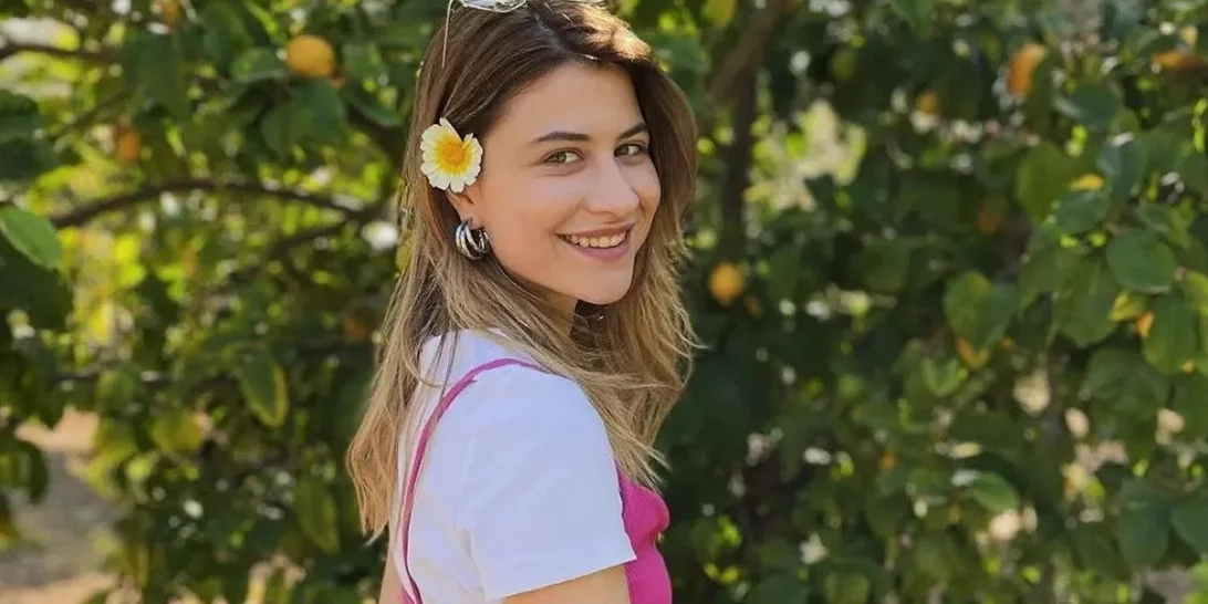 Εριέττα Μανούρη | Η σέξι εμφάνιση που σίγουρα θα αντιγράψεις