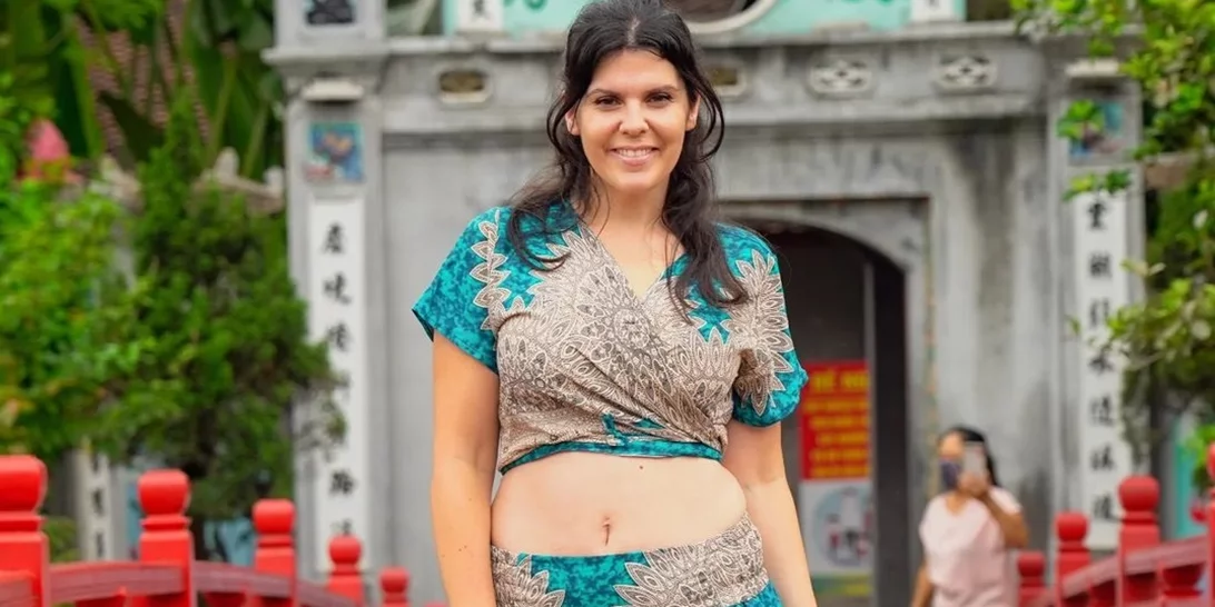 Ηλέκτρα Αστέρη | Η σύζυγος του Ευτύχη Μπλέτσα ποζάρει με μπικίνι και στέλνει το δικό της μήνυμα