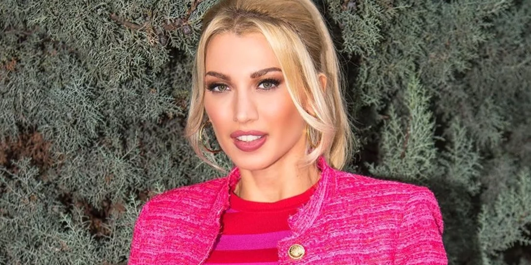 Μία παραμυθένια ζούγκλα | Η Κωνσταντίνα Σπυροπούλου μας δείχνει για πρώτη φορά το δωμάτιο του μωρού της