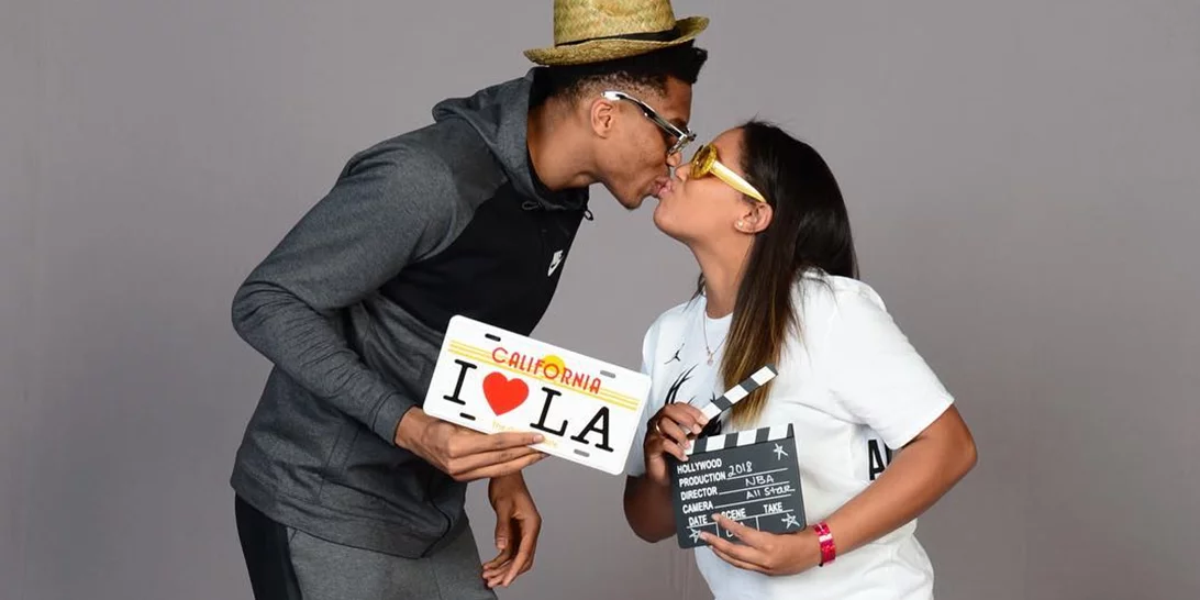 O Γιάννης Αντετοκούνμπο στη Μύκονο με τη σύζυγό του | Η εμφάνιση της Mariah με στενό κοντό φόρεμα