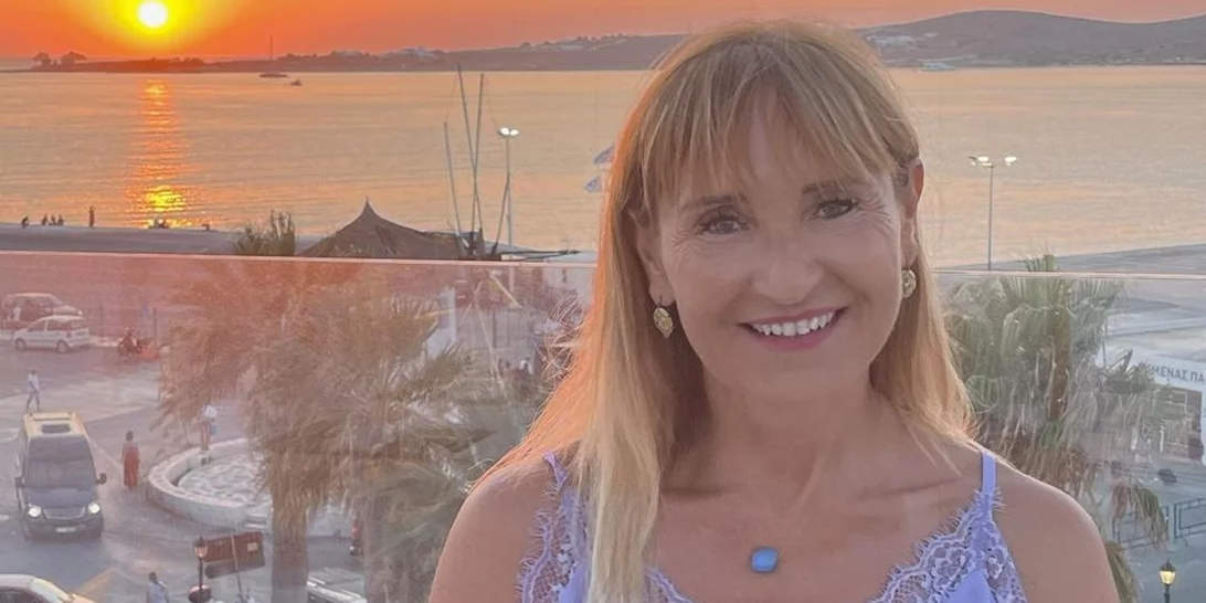 Η Μάρα Ζαχαρέα ήταν μία "τολμηρή" νύφη | Η σπάνια φωτογραφία από την ημέρα του γάμου της