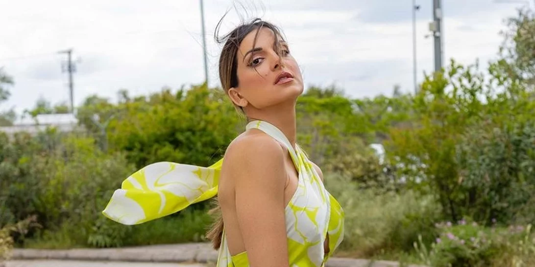 Η Σταματίνα Τσιμτσιλή φόρεσε το πιο girly εμπριμέ μπικίνι - το βρήκαμε σε έκπτωση