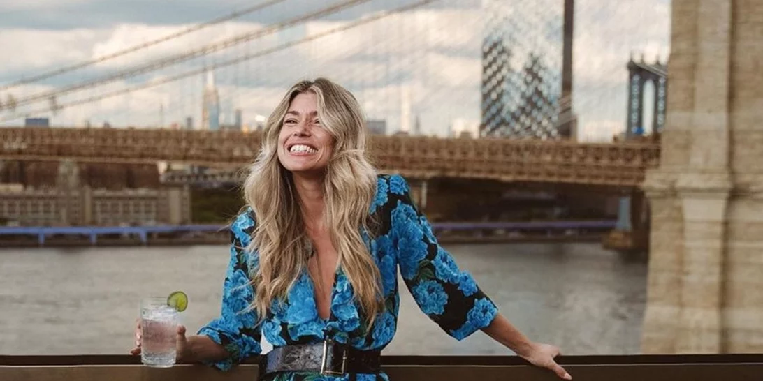 Αγνώριστη η Βάσια Κωσταρά | Λάνσαρε ένα ολοκαίνουριο hair look, εμπνευσμένο από την πασαρέλα