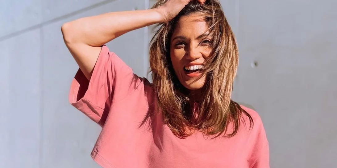 "Δεν ντρέπεσαι να χλευάζεις τη βασίλισσα που πέθανε;" | Η επίθεση follower στη Μαίρη Συνατσάκη