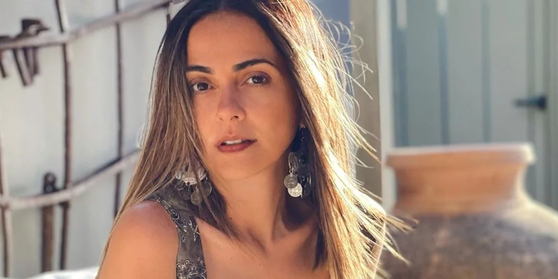 Αγγελική η όμορφη | Η Αγγελική Δαλιάνη ποζάρει φορώντας το animal print μπικίνι της και ενθουσιάζει τους θαυμαστές της