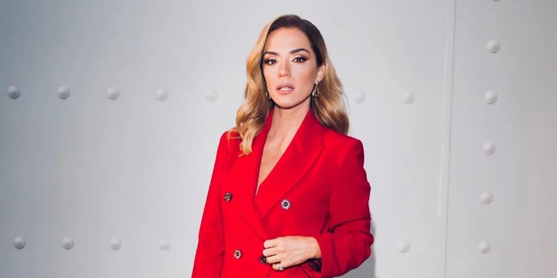 Μα πόσο μεγάλωσε | Η κόρη της Βάσως Λασκαράκη είναι το πιο όμορφο κορίτσι με τα πιο εντυπωσιακά μαλλιά