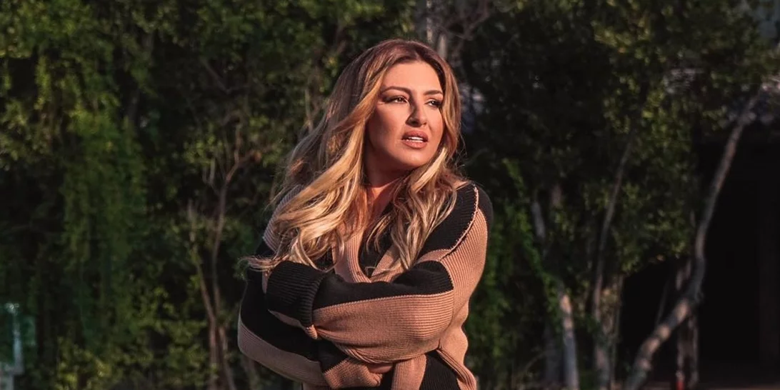 Έλενα Παπαρίζου | Ποζάρει με τον σύζυγό της, Ανδρέα Καψάλη, σε μία σπάνια φωτογραφία