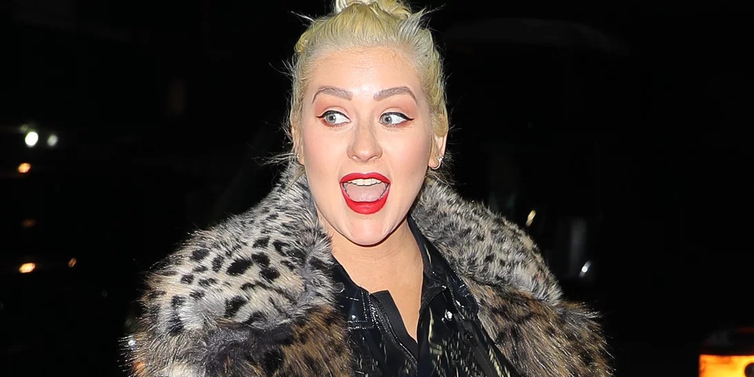 Η δραστική αλλαγή στα μαλλιά της Christina Aguilera που μάς θύμισε έντονα την... Άριελ