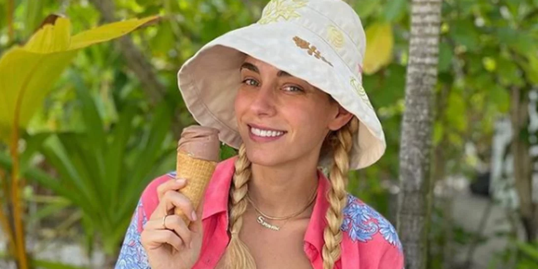 Δούκισσα Νομικού | Δημοσίευσε την πρώτη φωτογραφία που έβγαλε με την κόρη της, μέσα από το μαιευτήριο