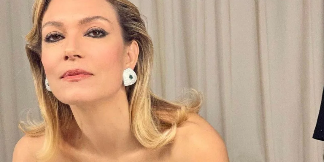 Η υπερσυγκλό Βίκυ Καγιά απαντά στα φαρμακερά σχόλια του Twitter δίχως φόβο αλλά με πολύ χιούμορ