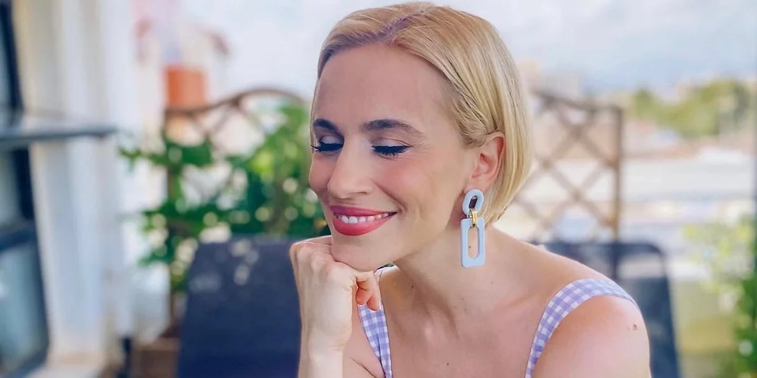 Η βεράντα της Νάντιας Μπουλέ είναι ό, τι πιο εντυπωσιακό είδαμε τελευταία | Με γρασίδι και εκπληκτική θέα