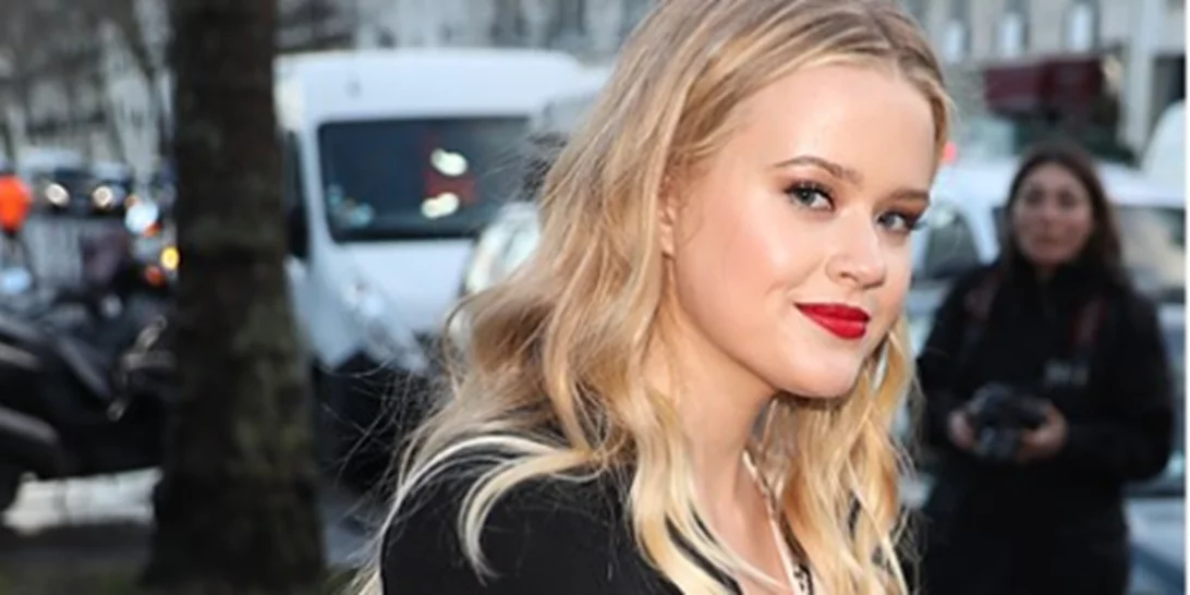 Ava Philippe | Η κόρη της Reese Witherspoon απάντησε με τον καλύτερο τρόπο όταν την ρώτησαν αν της αρέσουν τα αγόρια ή τα κορίτσια