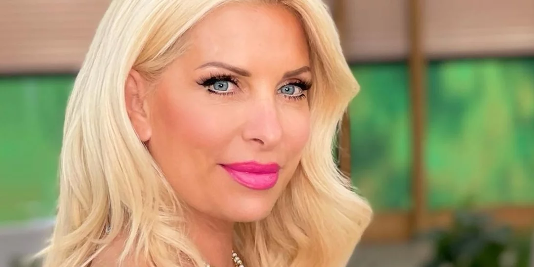 Celebrity News | Η παρέμβαση της Μενεγάκη στην εκπομπή του Λιάγκα, το θρίλερ με τον "Άγιο Παΐσιο" και η εκπομπή που δεν απήλαυσε η Ηλιάνα