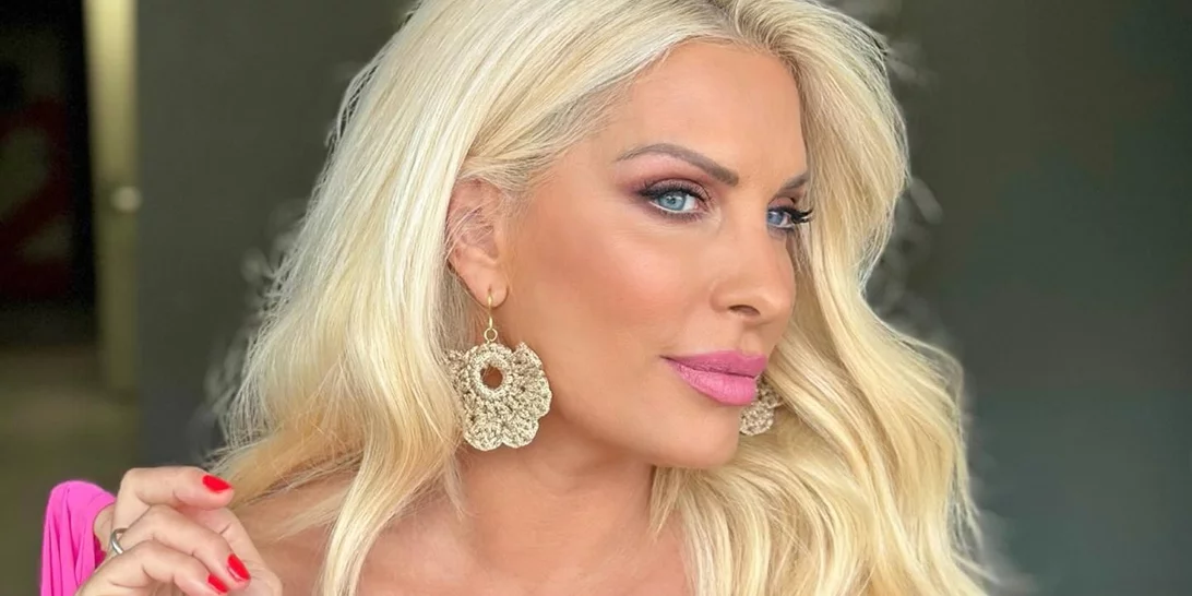 Η Ελένη Μενεγάκη υιοθέτησε ήδη το μεγαλύτερο nail trend του φθινοπώρου