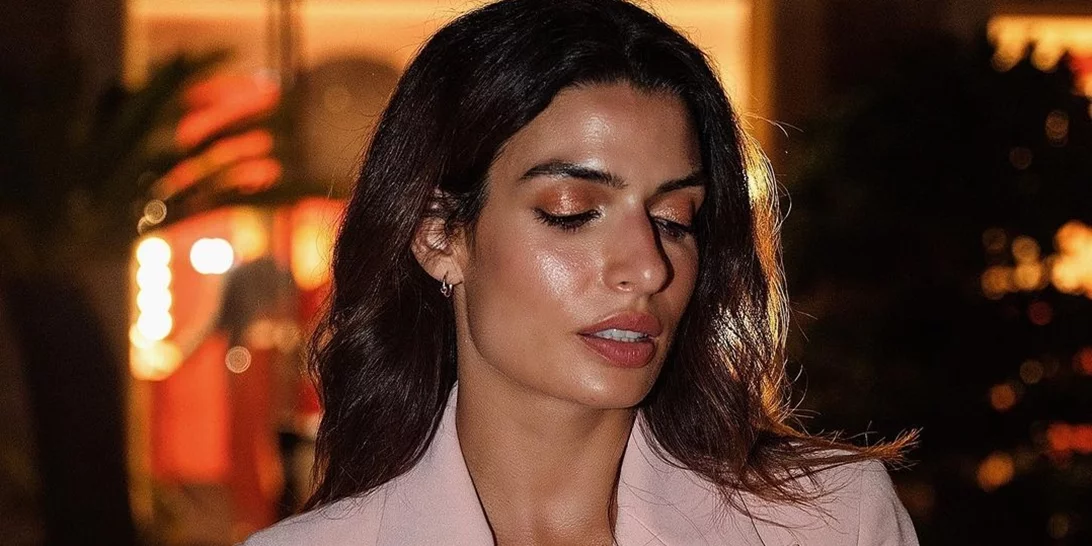 Η Τόνια Σωτηροπούλου στο Φεστιβάλ Βενετίας | Φόρεσε το χρώμα σκιάς που κολακεύει όλες τις καστανομάτες