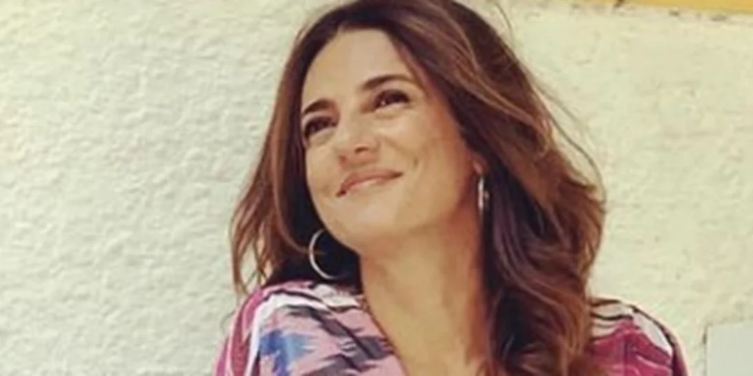 Μαρία Λεκάκη | Αυτό είναι το πανέμορφο πέτρινο εξοχικό της σπίτι που συνδυάζει υπέροχα βουνό και θάλασσα