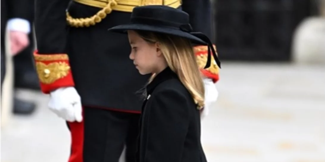 Πριγκίπισσα Charlotte | Το ξεχωριστό κόσμημα που φόρεσε για να τιμήσει την βασίλισσα Ελισάβετ