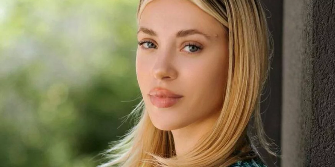 Γαρυφαλλιά Καληφώνη | "Ας πει κάποιος στην Καγιά να βγάζει αλλού τα κόμπλεξ της"