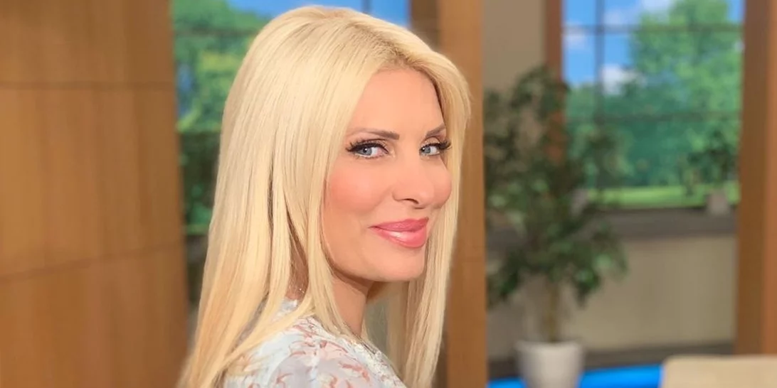 Η Ελένη Μενεγάκη συνεχίζει τις διακοπές της στο Ιόνιο - Η νέα εν πλω φωτογραφία