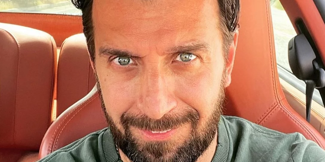 Αγάπη Πετρέλη | Τα εκφραστικά γαλάζια μάτια της μεγάλης κόρης του Θάνου Πετρέλη είναι ένα ‘όνειρο’ - Η ομοιότητα με τον μπαμπά της και οι ευχές για τα γενέθλιά της