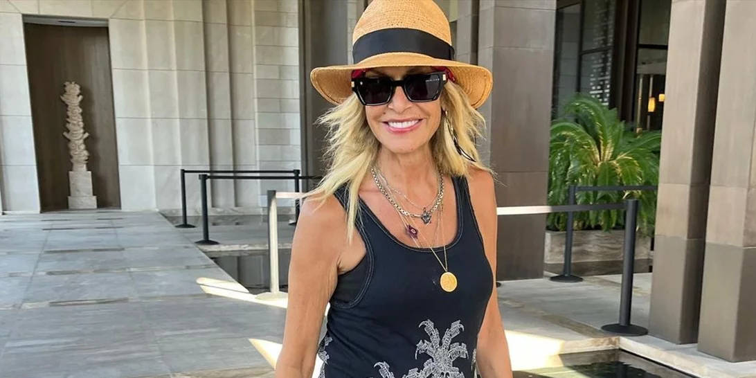 Άννα Βίσση | Στο κέντρο της Αθήνας με τη μονάκριβη κόρη της και τα cool εγγόνια της, Νικόλα και Νέστορα