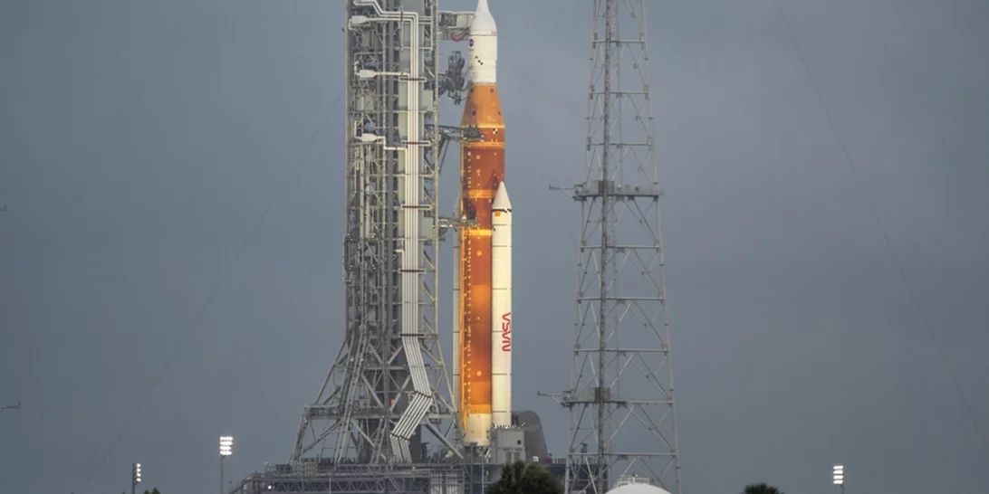 NASΑ: Εκτοξεύθηκε η αποστολή Artemis 1 με προορισμό τη Σελήνη - Εντυπωσιακό βίντεο