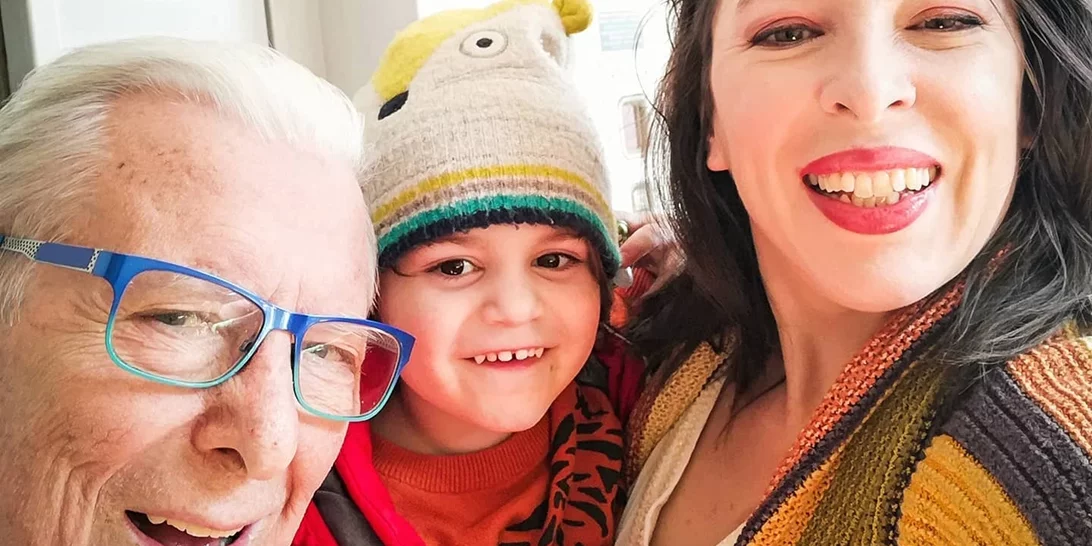 Φοίβος Βουτσάς | Ο γιος του Κώστα Βουτσά και της Αλίκης Κατσαβού μεγάλωσε και μοιάζει στον πατέρα του