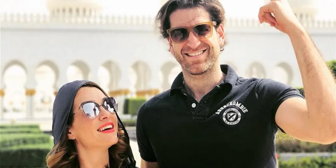 Τζένη Μπότση - Αλέξανδρος Μιχαλάς | Σπάνια πλάνα από το σπίτι του ζευγαριού