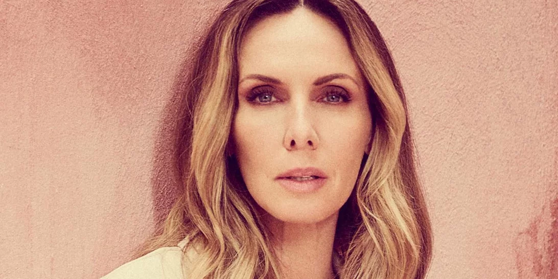 Εβελίνα Παπούλια | Το μεθυστικό άρωμα που φορά αποκλειστικά εδώ και χρόνια