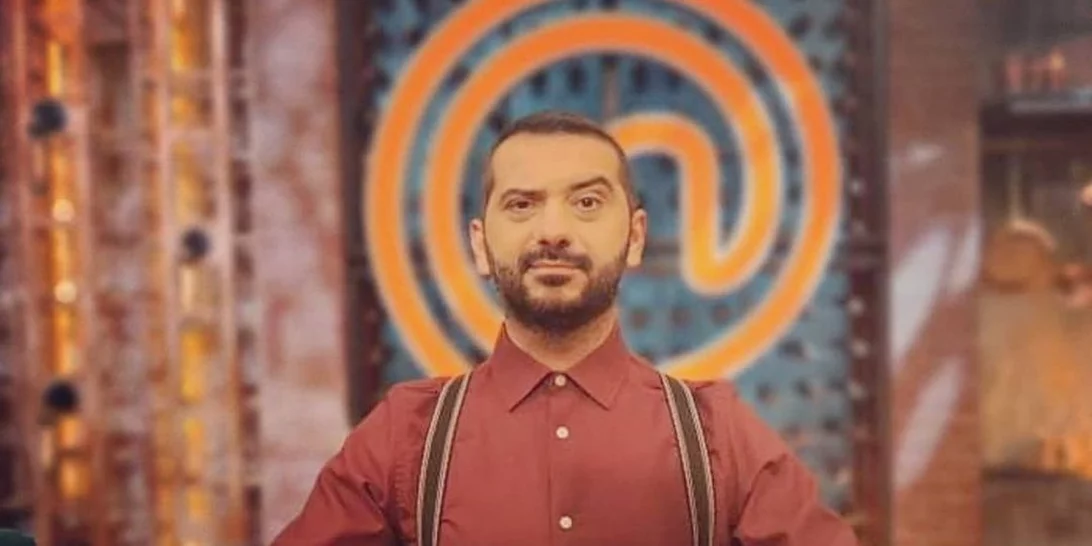 Στο ένα χέρι η μπίρα και στο άλλο το μωρό | Ο Λεωνίδας Κουτσόπουλος ποζάρει για πρώτη φορά με τον γιο του στην πιο ανατρεπτική φωτογραφία