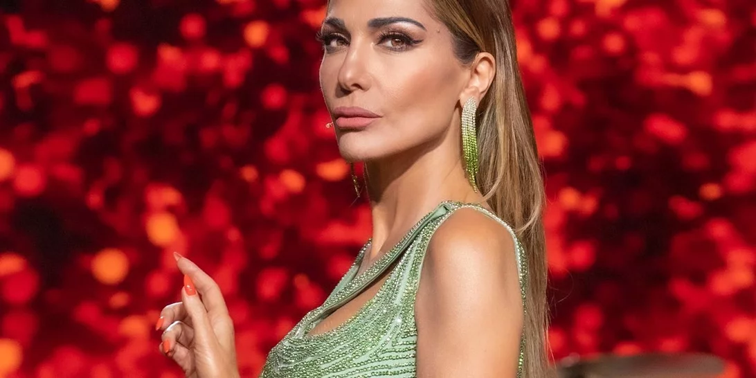 Η Δέσποινα Βανδή ορκίζεται σε αυτά τα δύο beauty items | Τα έχει μόνιμα στην τσάντα της